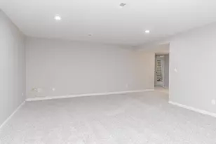 2275 Boulder Dr, Normal, IL 61761 - Photo 36