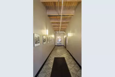 2401 W Ohio Street #21, Chicago, IL 60612 - Photo 2