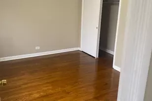 [Address not provided], Waukegan, IL 60085 - Photo 8