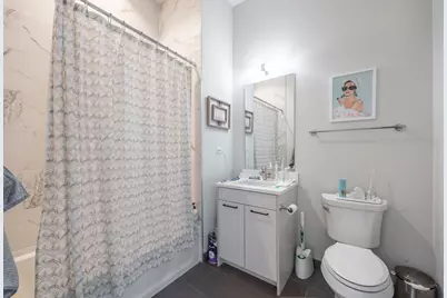 2247 W Lawrence Avenue #201, Chicago, IL 60625 - Photo 10