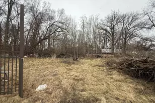 10443 E River North Rd, Momence, IL 60954 - Photo 10