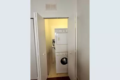 320 E 21st Street #805, Chicago, IL 60616 - Photo 14