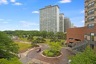 630 W Waveland Ave, Chicago, IL 60613 - Photo 16