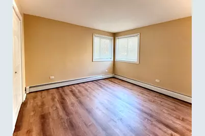 317 Wisconsin Avenue #1A, Oak Park, IL 60302 - Photo 8