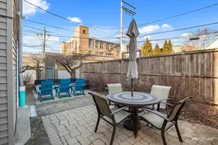 1740 W Foster Ave, Chicago, IL 60640 - Photo 16