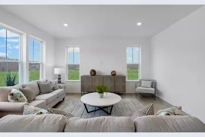 596 Lismore Circle, Elgin, IL 60124 - Photo 4