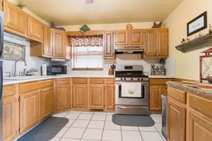 2028 N 72nd Ct, Elmwood Park, IL 60707 - Photo 8