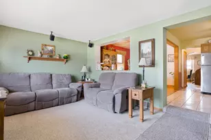 2028 N 72nd Ct, Elmwood Park, IL 60707 - Photo 12