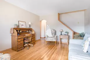 2028 N 72nd Ct, Elmwood Park, IL 60707 - Photo 6