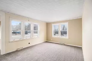 180 Henderson St, Bensenville, IL 60106 - Photo 4