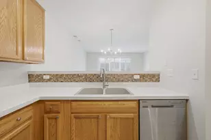 1304 Brookdale Dr, Carpentersville, IL 60110 - Photo 6