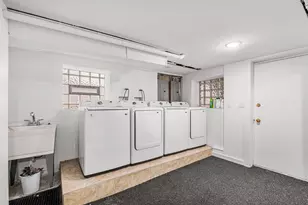 3904 N Whipple Ave, Chicago, IL 60618 - Photo 16