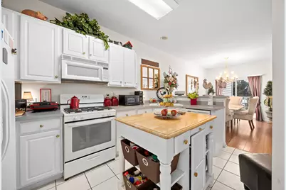 2939 Brossman Street, Naperville, IL 60564 - Photo 10