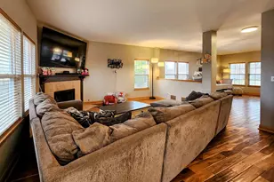 815 Kindberg Ct, Elburn, IL 60119 - Photo 8