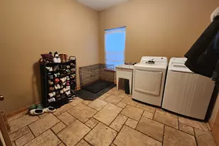 815 Kindberg Ct, Elburn, IL 60119 - Photo 14