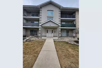 9138 W 95th Street #3B, Hickory Hills, IL 60457 - Photo 1