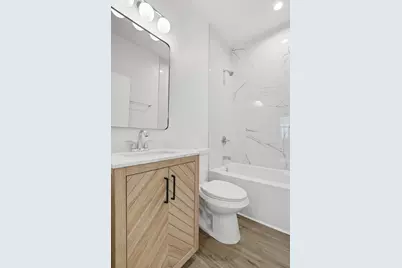 3040 N Drake Avenue #2R, Chicago, IL 60618 - Photo 10