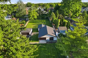 134 E Morrison Ave, Mount Prospect, IL 60056 - Photo 32