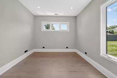 134 E Morrison Avenue, Mount Prospect, IL 60056 - Photo 20