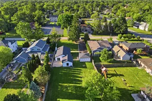 134 E Morrison Ave, Mount Prospect, IL 60056 - Photo 28
