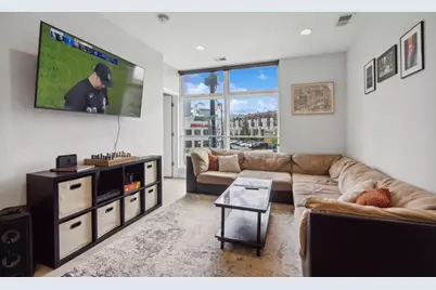 713 N Milwaukee Avenue #504, Chicago, IL 60642 - Photo 8