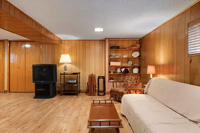 5141 N New England Avenue, Chicago, IL 60656 - Photo 20