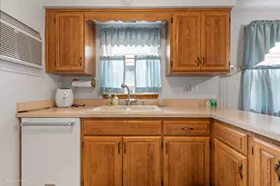 5141 N New England Ave, Chicago, IL 60656 - Photo 6