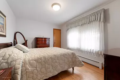 5141 N New England Avenue, Chicago, IL 60656 - Photo 12