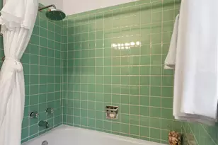 5141 N New England Ave, Chicago, IL 60656 - Photo 14