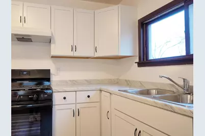 117 Woodland Drive, Round Lake Beach, IL 60073 - Photo 14