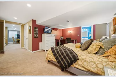 [Address not provided], Aurora, IL 60503 - Photo 18