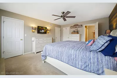 [Address not provided], Aurora, IL 60503 - Photo 20