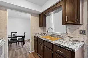 8834 Plainfield Rd, Brookfield, IL 60513 - Photo 6