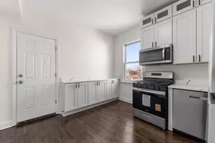 7532 S Champlain Ave, Chicago, IL 60619 - Photo 8