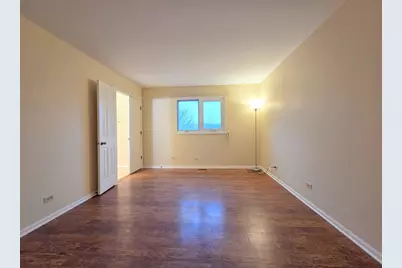 1013 E Meadow Lake Drive, Palatine, IL 60074 - Photo 16