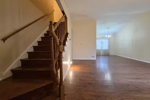 1013 E Meadow Lake Dr, Palatine, IL 60074 - Photo 14