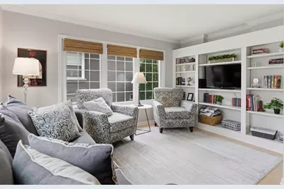 [Address not provided], Downers Grove, IL 60515 - Photo 4