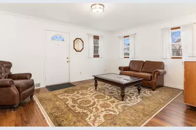 245 N Pine Street, Waterman, IL 60556 - Photo 4