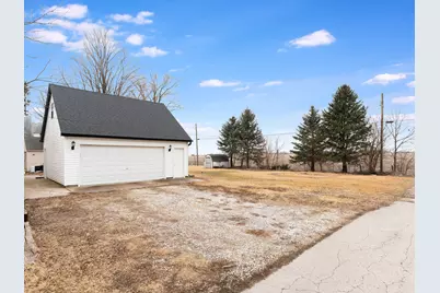 245 N Pine Street, Waterman, IL 60556 - Photo 16