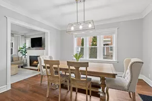 10310 S Hamilton Ave, Chicago, IL 60643 - Photo 8