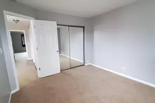 147 Polaris Dr, Lake in the Hills, IL 60156 - Photo 16