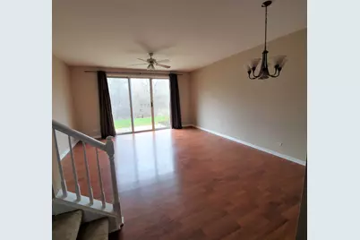 147 Polaris Drive, Lake in the Hills, IL 60156 - Photo 10