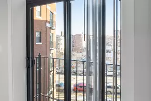 7645 N Sheridan Rd, Chicago, IL 60626 - Photo 8