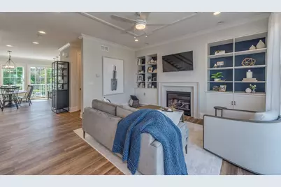 [Address not provided], Elmhurst, IL 60126 - Photo 4