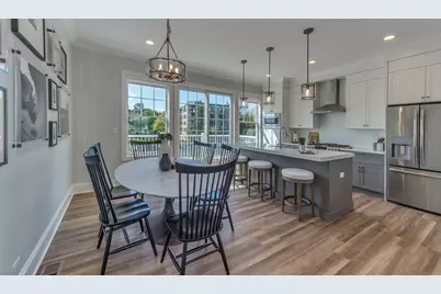 [Address not provided], Elmhurst, IL 60126 - Photo 6