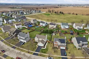 8301 Trumbull Ave, Joliet, IL 60431 - Photo 34