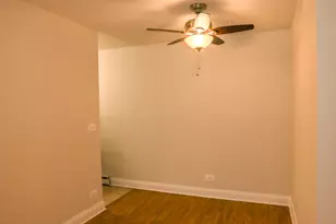 606 W Cornelia Ave, Chicago, IL 60657 - Photo 6