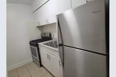 606 W Cornelia Avenue #587, Chicago, IL 60657 - Photo 2