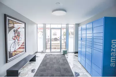 606 W Cornelia Avenue #587, Chicago, IL 60657 - Photo 12