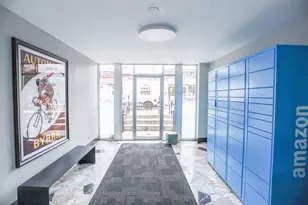 606 W Cornelia Ave, Chicago, IL 60657 - Photo 12